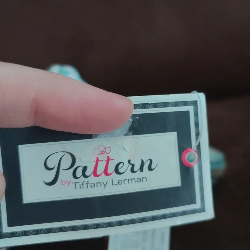 Pattern By Tiffany Lerman Cosmetic Bag Set